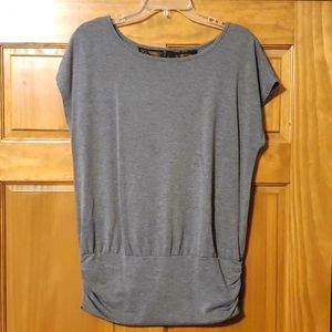 Women's gray size medium Maurices sleeveless top.